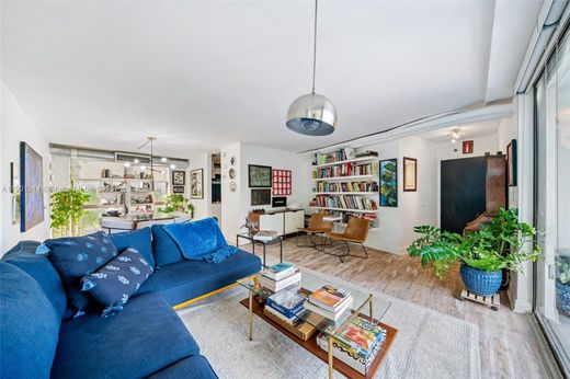 مجمع شقق ﻓﻲ ميامي، فلوريدا, Miami-Dade County