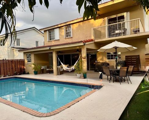 Βίλα σε Μαϊάμι, Miami-Dade County