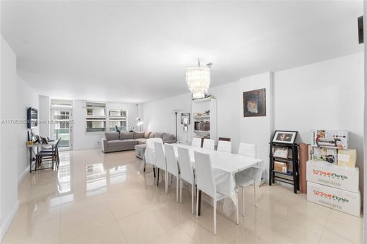 Edificio en Surfside, Miami-Dade County