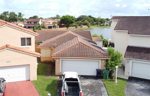 Villa Miami Terrace Mobile Home, Miami-Dade County