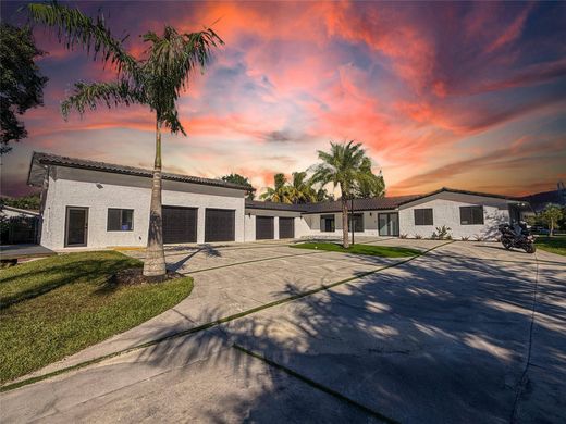 Villa in Southwest Ranches, Broward County