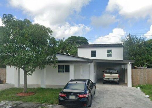 Вилла, Miami Gardens, Miami-Dade County