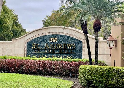 Residential complexes in Tamarac, Broward County
