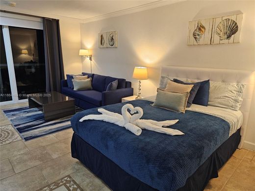 Residential complexes in Sunny Isles Beach, Miami-Dade