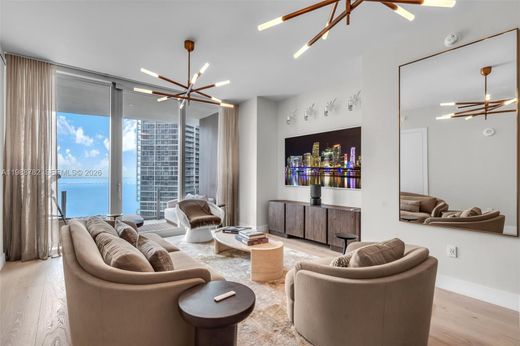 Complexes résidentiels à Miami, Comté de Miami-Dade