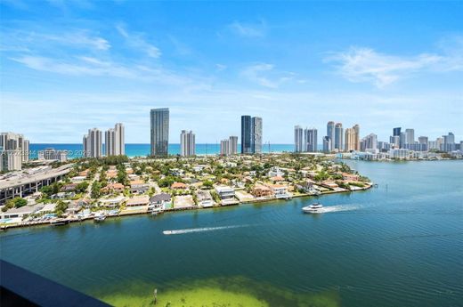 Residential complexes in Aventura, Miami-Dade