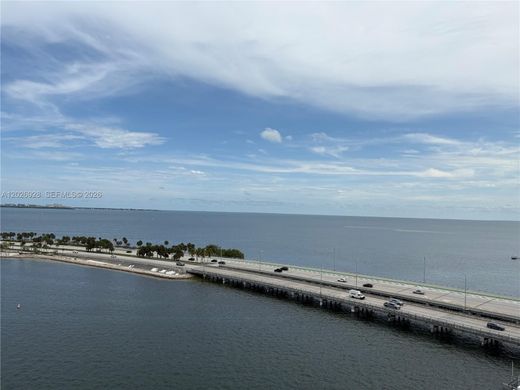 Residential complexes in Miami, Miami-Dade