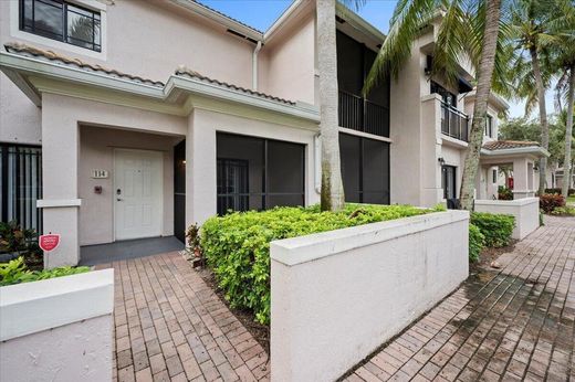 Residential complexes in Palm Beach Gardens, Palm Beach