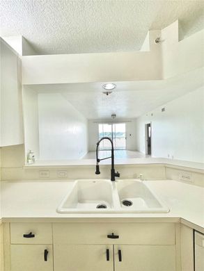 Complesso residenziale a Doral, Miami-Dade County