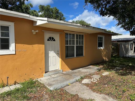 Villa in West Park, Broward County