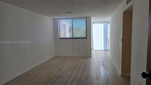 Complexes résidentiels à Miami Terrace Mobile Home, Comté de Miami-Dade