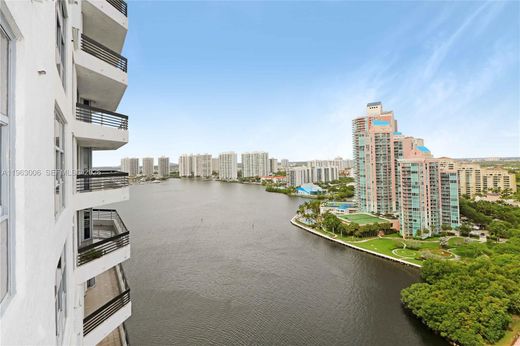Жилой комплекс, Aventura, Miami-Dade County
