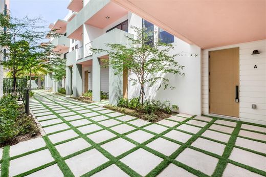 Townhouse in Miami, Miami-Dade