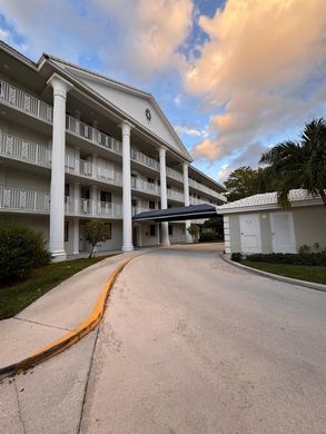 ウェストパームビーチ, Palm Beach Countyのアパートメント・コンプレックス