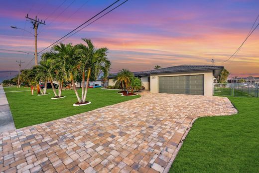 Villa in Cape Coral, Lee County