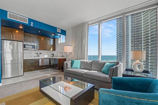Residential complexes in Sunny Isles Beach, Miami-Dade