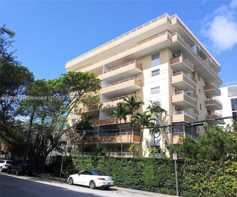 Komplex apartman Miami, Miami-Dade County