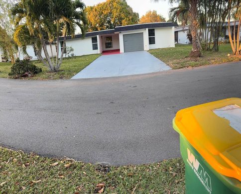 Villa in Tamarac, Broward County