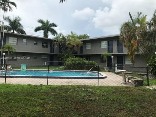 Complexos residenciais - Miami, Miami-Dade County