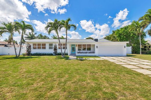 Villa in Lake Clarke Shores, Palm Beach County