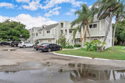 Appartementencomplex in Oakland Park, Broward County
