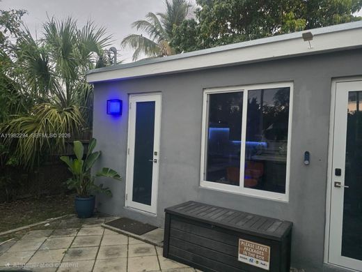 Villa in Margate, Broward County