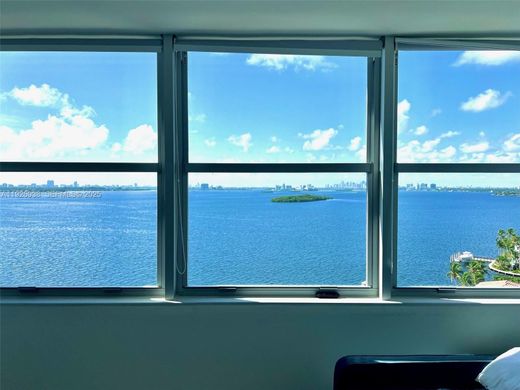 Κτίριο σε North Miami, Miami-Dade County