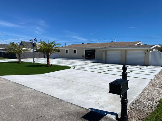 Villa in West Palm Beach, Palm Beach County