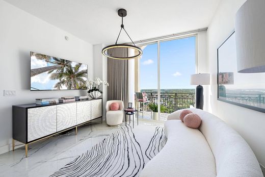 公寓楼  West Palm Beach, Palm Beach County