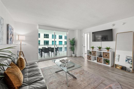 Residential complexes in Miami, Miami-Dade