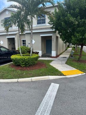 Townhouse in Florida City, Miami-Dade