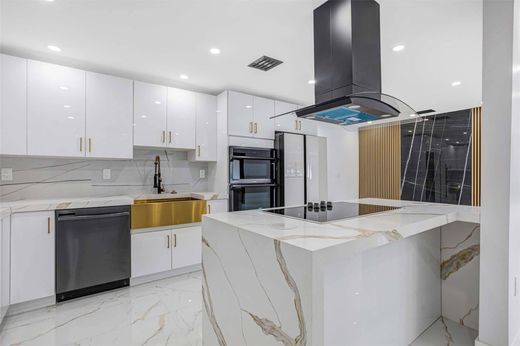 Villa in Hollywood, Broward County