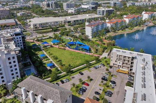 مجمع شقق ﻓﻲ Doral, Miami-Dade County