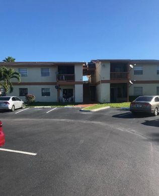 公寓楼  West Palm Beach, Palm Beach County