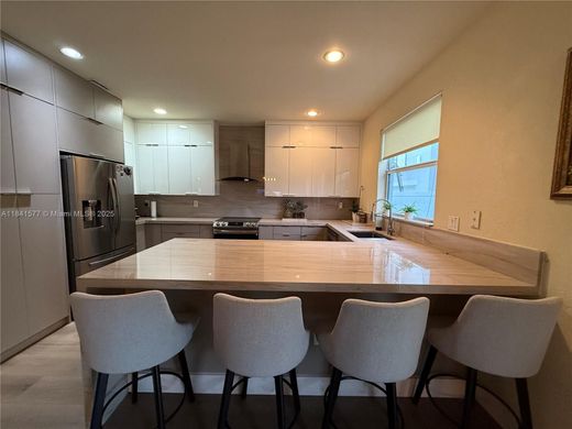 Villa Miami, Miami-Dade County