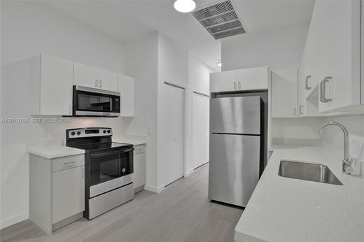 Residential complexes in Miami, Miami-Dade