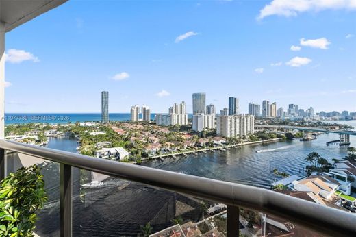 Residential complexes in Aventura, Miami-Dade