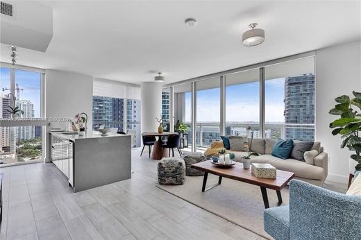 Komplex apartman Miami, Miami-Dade County