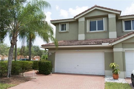 城市独宅  Coral Springs, Broward County