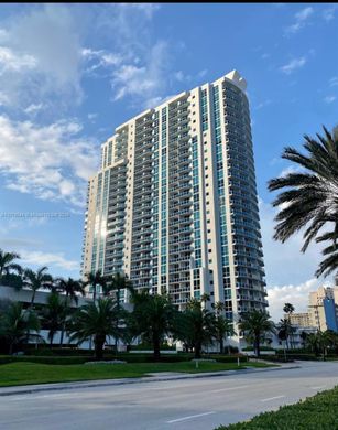 Complexos residenciais - Hallandale Beach, Broward County