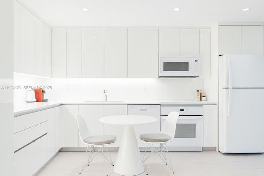 Complexos residenciais - Miami Beach, Miami-Dade County