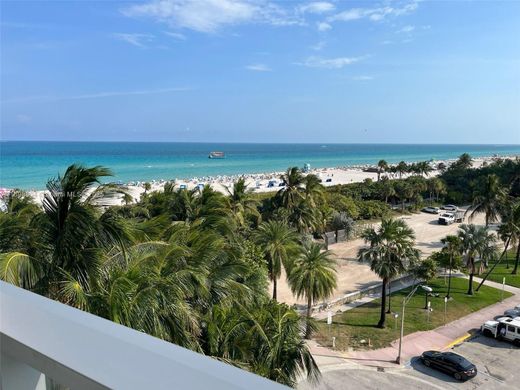 Complesso residenziale a Miami Beach, Miami-Dade County