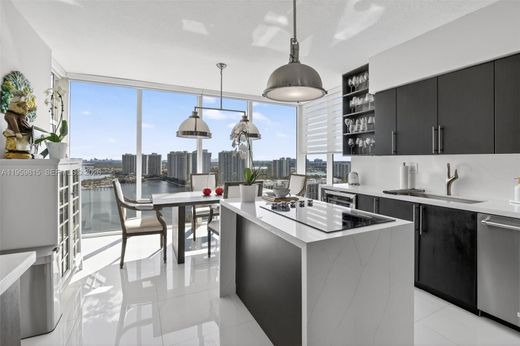 Residential complexes in Aventura, Miami-Dade