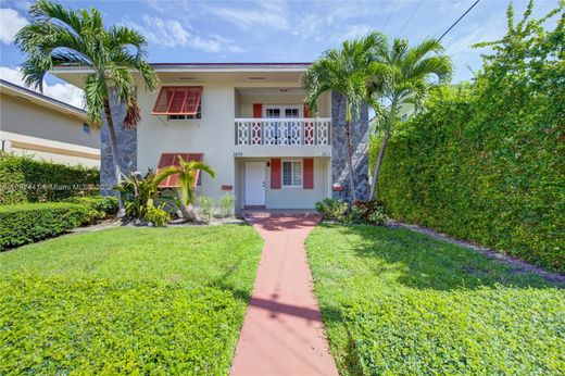 Townhouse in Coral Gables, Miami-Dade
