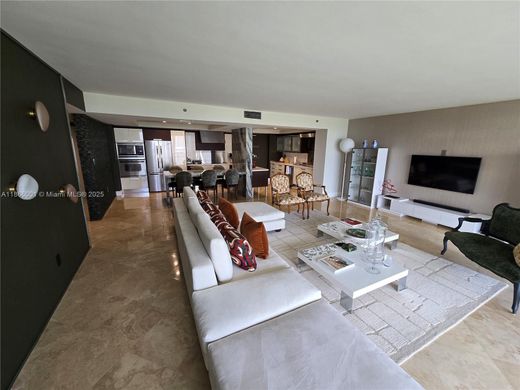 Residential complexes in Miami, Miami-Dade