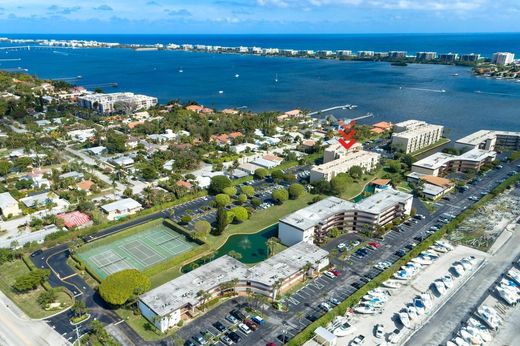 Complexes résidentiels à Lantana, Comté de Palm Beach