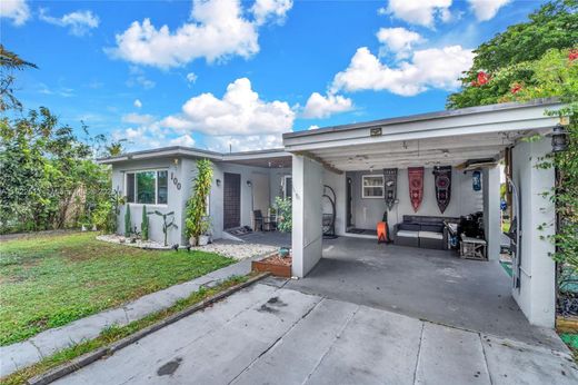 Villa in North Miami, Miami-Dade