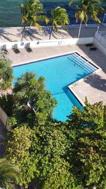 Complesso residenziale a North Bay Village, Miami-Dade County