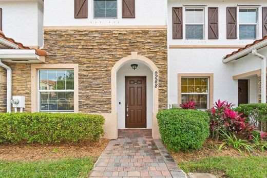 Townhouse in West Palm Beach, Palm Beach