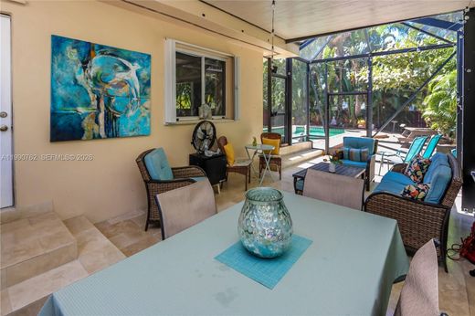 Villa Hollywood, Broward County